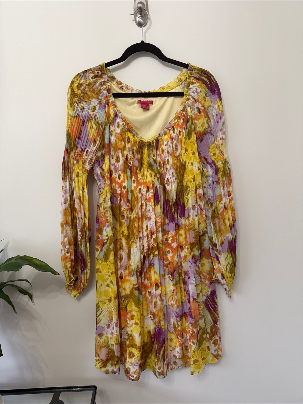 Sunny Leigh Floral Yellow Multicolor V-Neck Women’s Dress Size Large